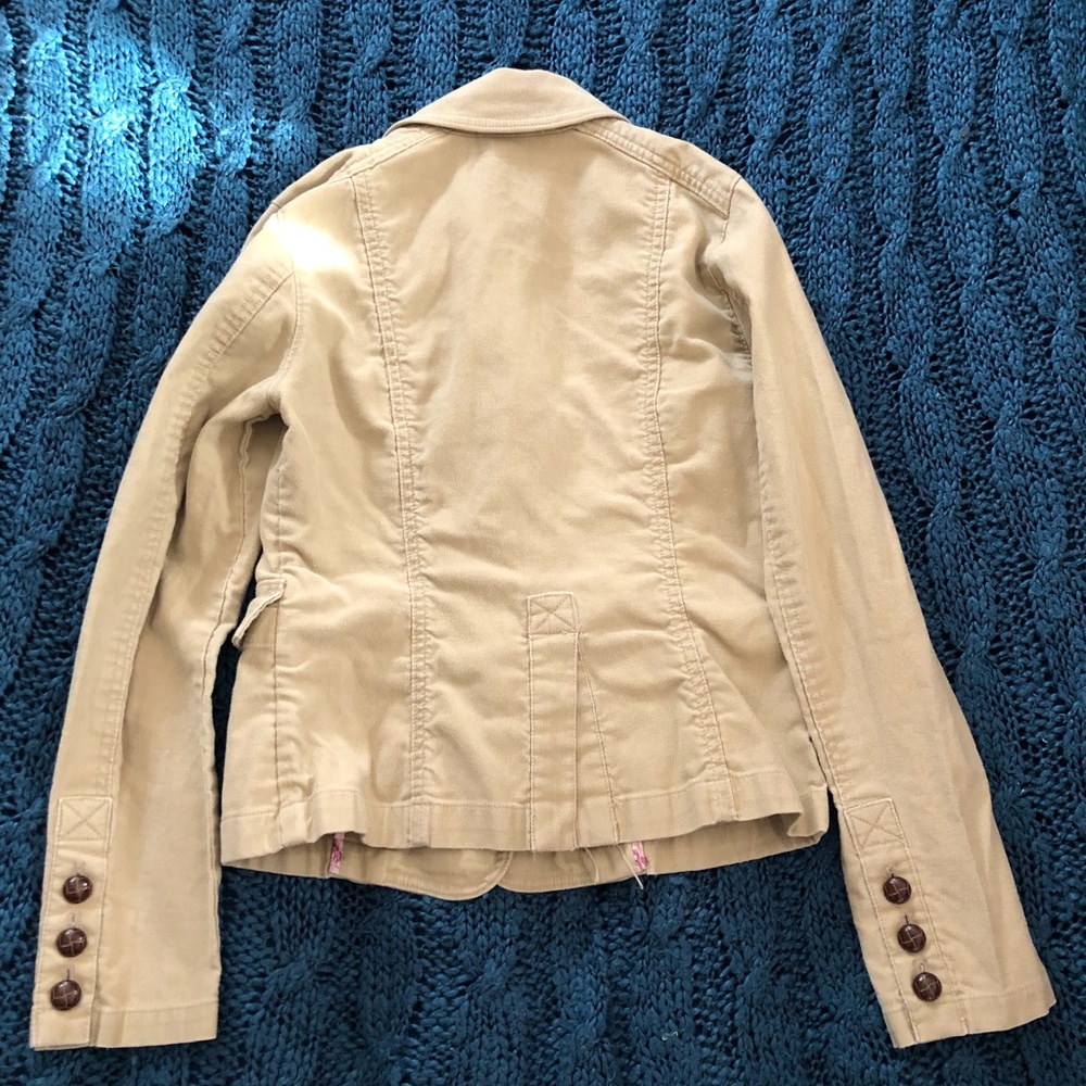 Jacket - Picture 4 of 4